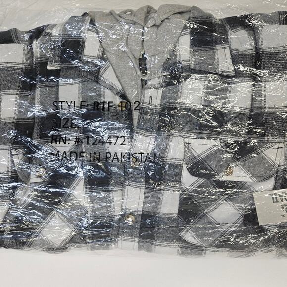NWT River Trail Men's Black and White Plaid Hooded Jacket. Size 2XL. MSRP $88. - Picture 5 of 5